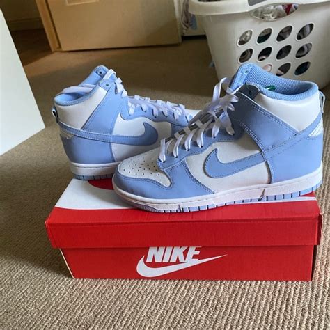 poshmark nike sneakers